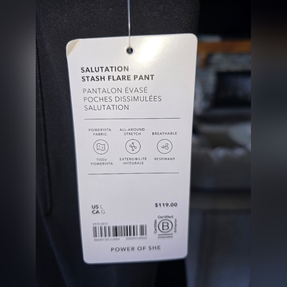 NWT Athleta Salutation Stash Flare Pant - Picture 9 of 10